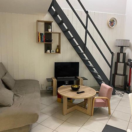 Appartement Cosy - Les Ecureuils Ares Esterno foto